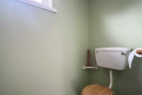 Cloakroom/W.C.