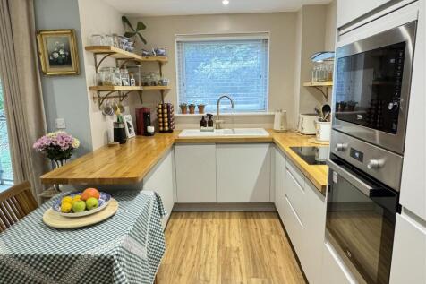 Kitchen/Open Plan Living Area