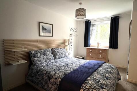 Principal Bedroom: