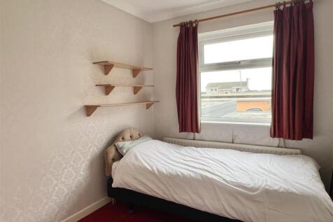 Bedroom - Red Carpet