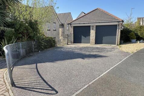 Double Garage