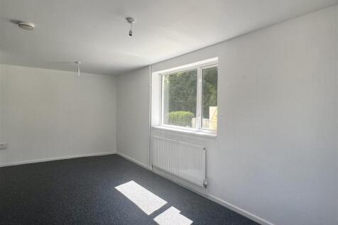RECEPTION ROOM: