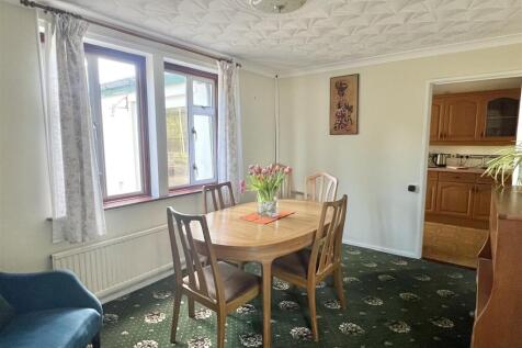 Second Reception Room/Dining Room