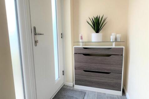 Entrance Porch: