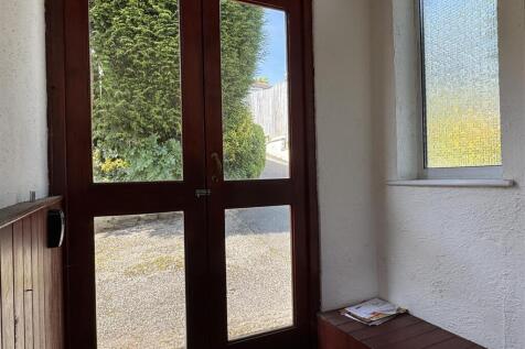 Entrance Porch