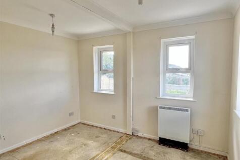 Bedroom: