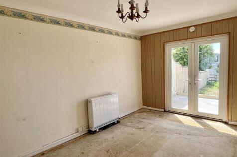 Bedroom: