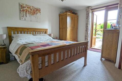 Principal Bedroom: