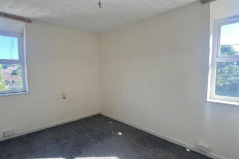 Bedroom: