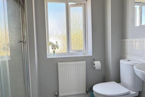 En-Suite Shower