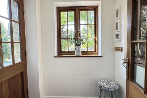Entrance Porch: