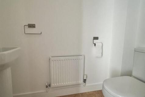Cloakroom/WC