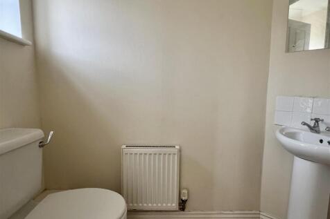 Cloakroom/WC