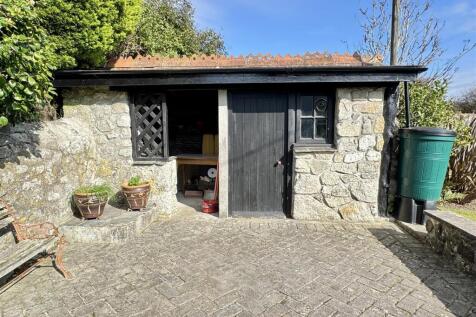 Outbuilding