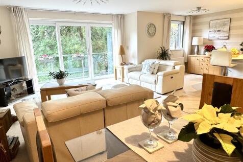 OOpen Plan Lounge Diner