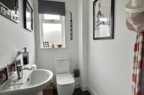 WC: