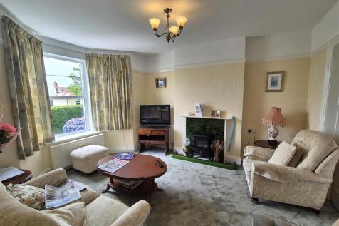 Sitting room.jpg