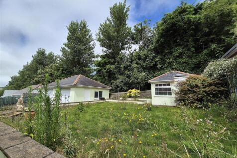 Rear garden.jpg