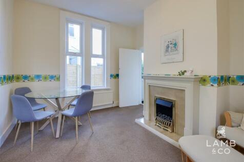 BREAKFAST ROOM