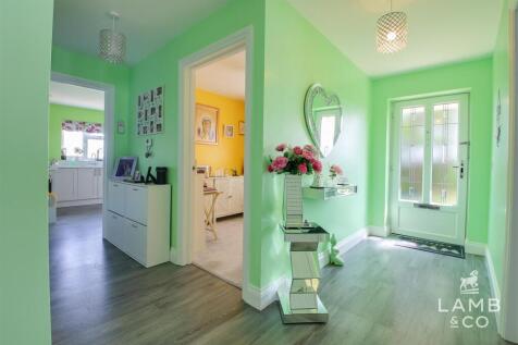 ENTRANCE HALL