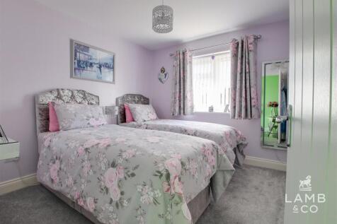 BEDROOM TWO