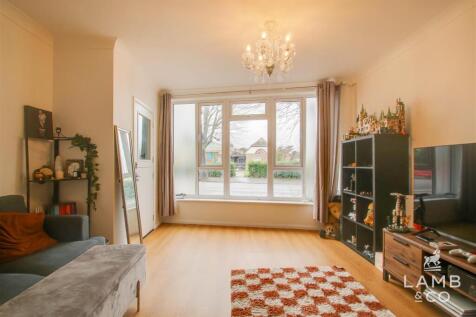 Lounge (Open Plan Area)