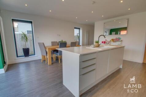 Kitchen/Family Room