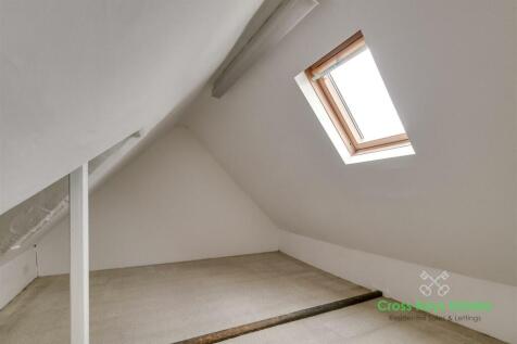 Studio/Loft Room