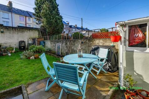 Enclosed Rear Garden