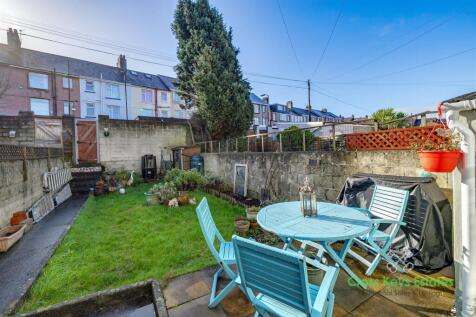 Enclosed Rear Garden