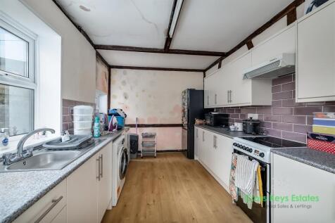 Fitted Kitchen
