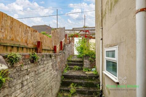 Rear Courtyard