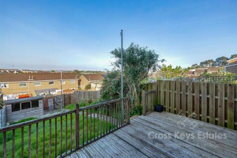 Rear Garden And Views