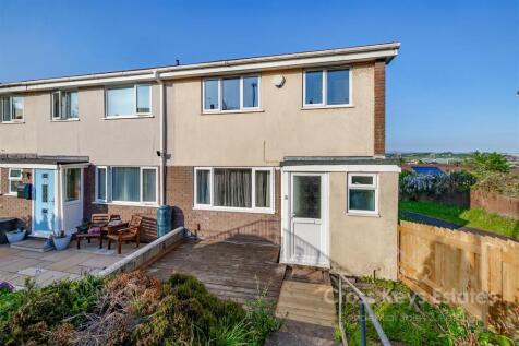 Rear Garden And Views