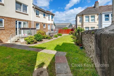 Parking/Communal Garden