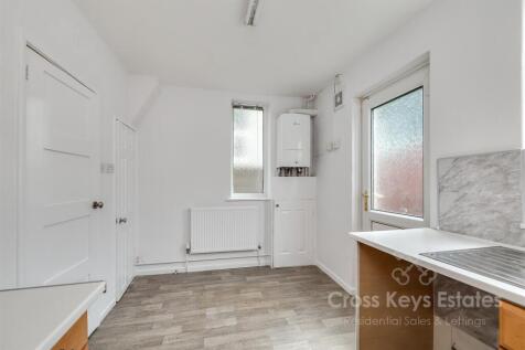 Kitchen/Dining Area