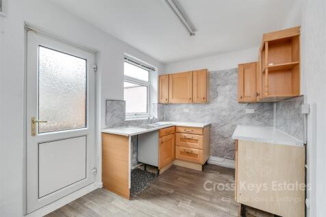 Kitchen/Dining Area