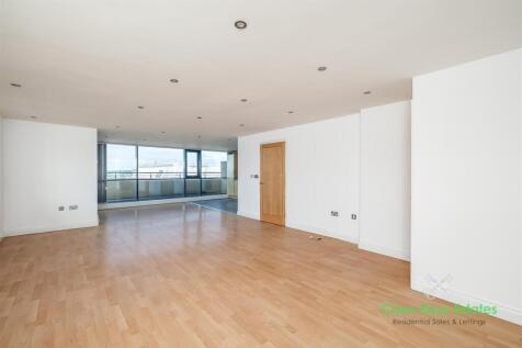 Open Plan Living/Kitchen/Dining Room