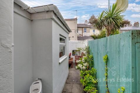 Courtyard Garden