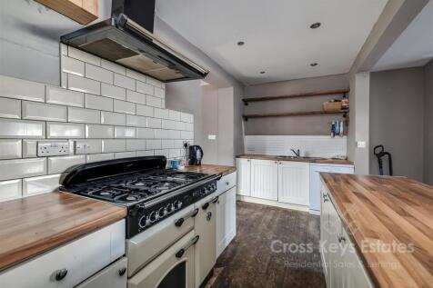Fitted Kitchen