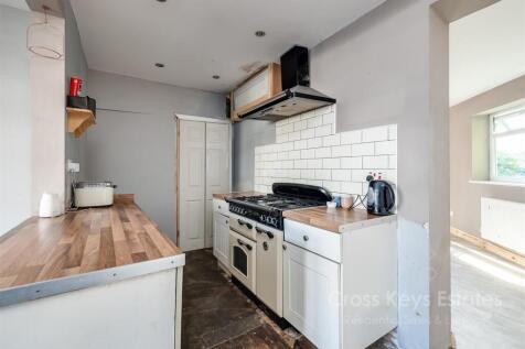 Fitted Kitchen