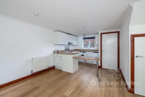 Sitting Room/Kitchen