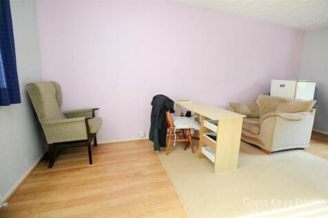 Sitting Room/Dining Room