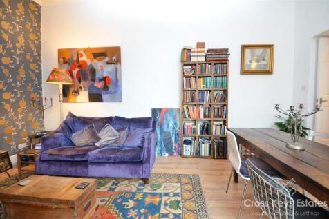 Open plan Sitting Room /Dining Room