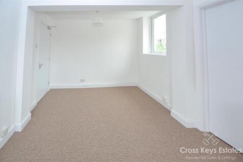 Sitting Room/Kitchen