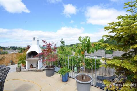 Garden/Stunning Views