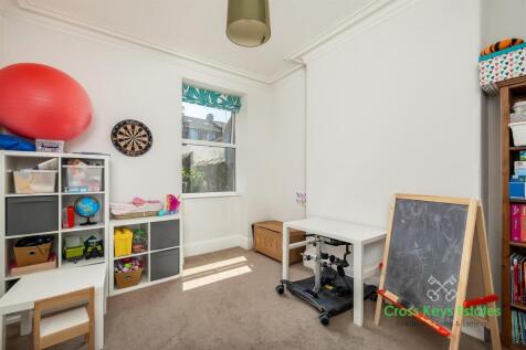 Bedroom 4 / Dining Room