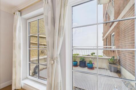 Property Image 11