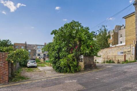 Property Image 12