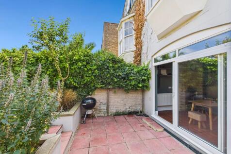 Property Image 25